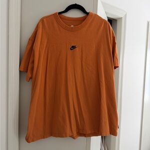 Nike Loose Fit Orange Short Sleeve Mini Swoosh Tee